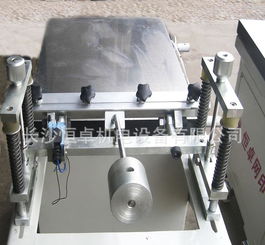 專業(yè)廠家自產(chǎn)自銷，供應(yīng)高品質(zhì)全自動(dòng)布料絲印機(jī)——價(jià)格、圖片及通訊設(shè)備詳解