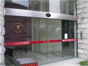 石景山區(qū)楊莊 電動玻璃門安裝，專業(yè)與信賴的深度解讀